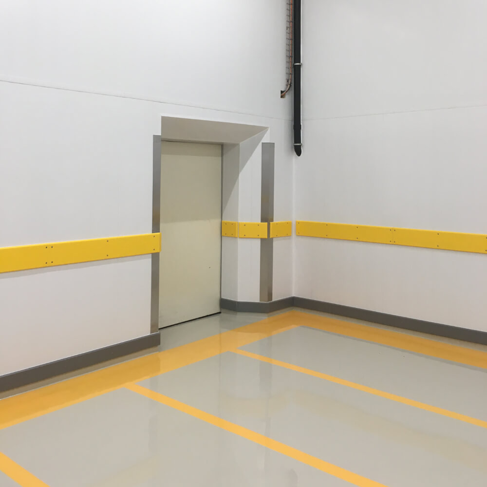 Rammschutzprofil aus PE für Wand- und Regalschutz aus Kunststoff Kuvaplast AG Bischofszell